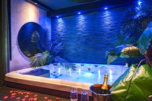 Jacuzzi